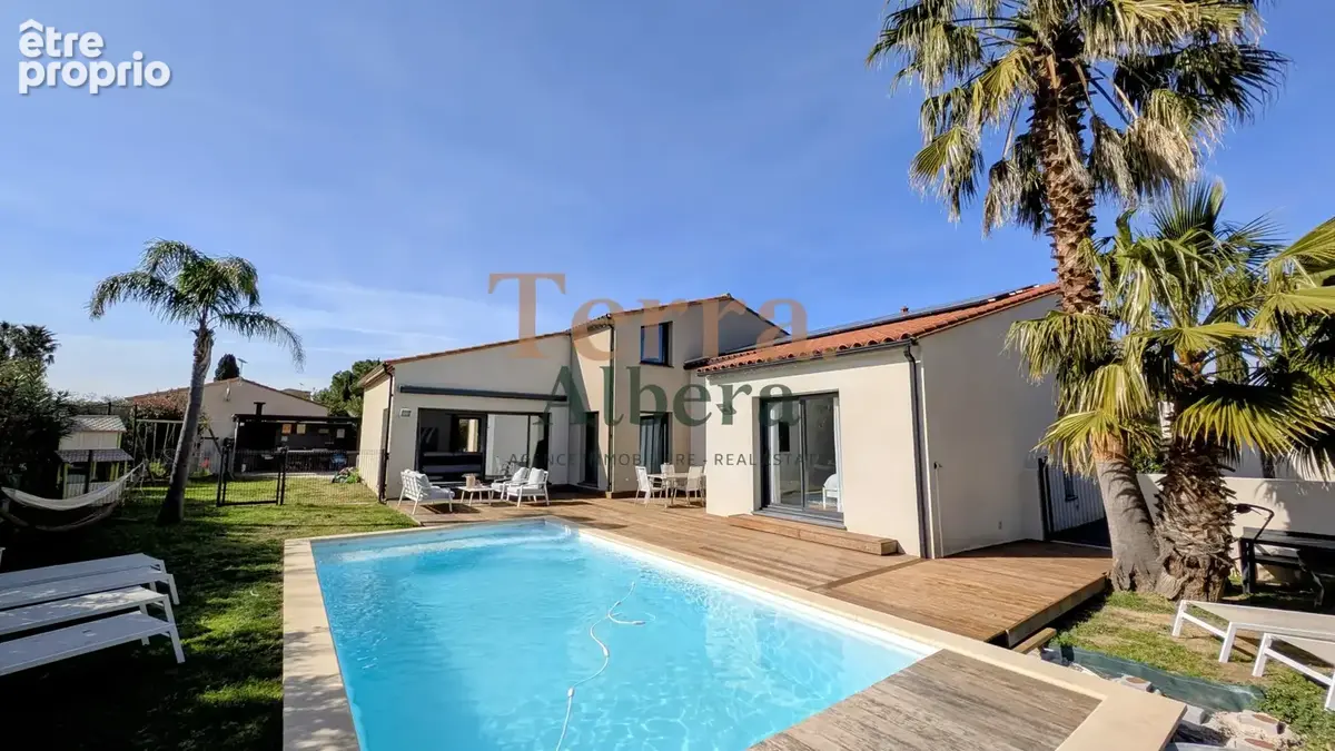 SAINT-GENIS-DES-FONTAINES - Grande villa contemporaine sans aucuns travaux - photo 6