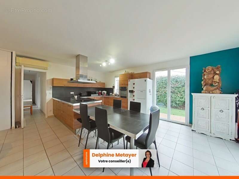 Maison à ROQUEBRUNE-SUR-ARGENS