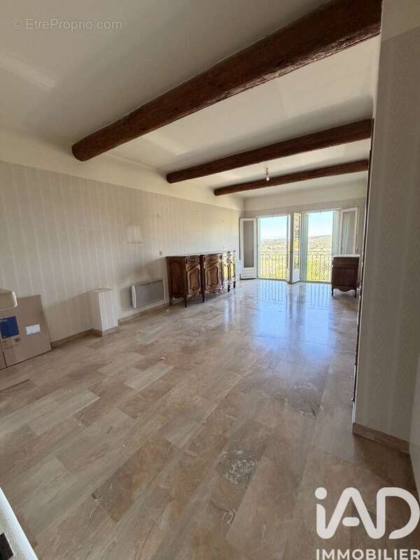 Photo 2 - Maison à VELAUX