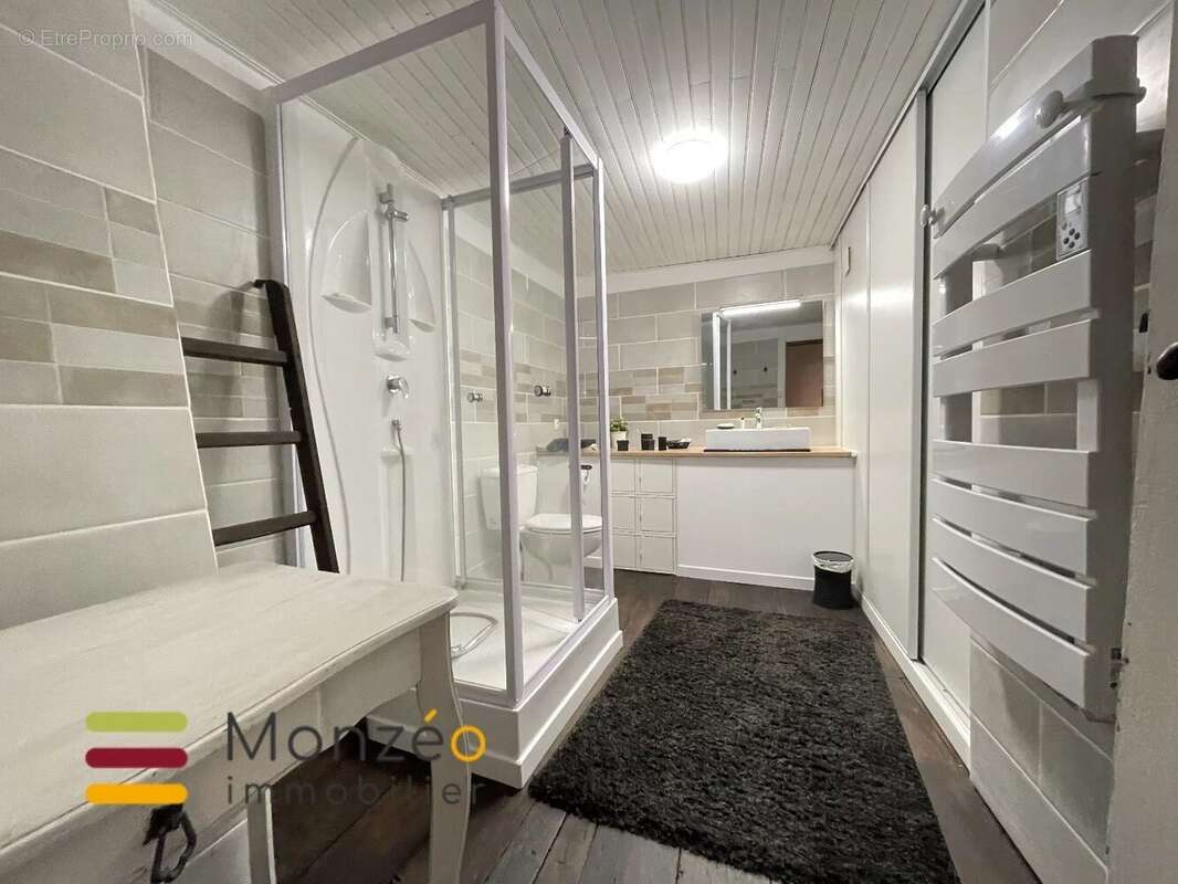Ensemble de 2 Maisons, jardin et piscine intérieure - photo 15