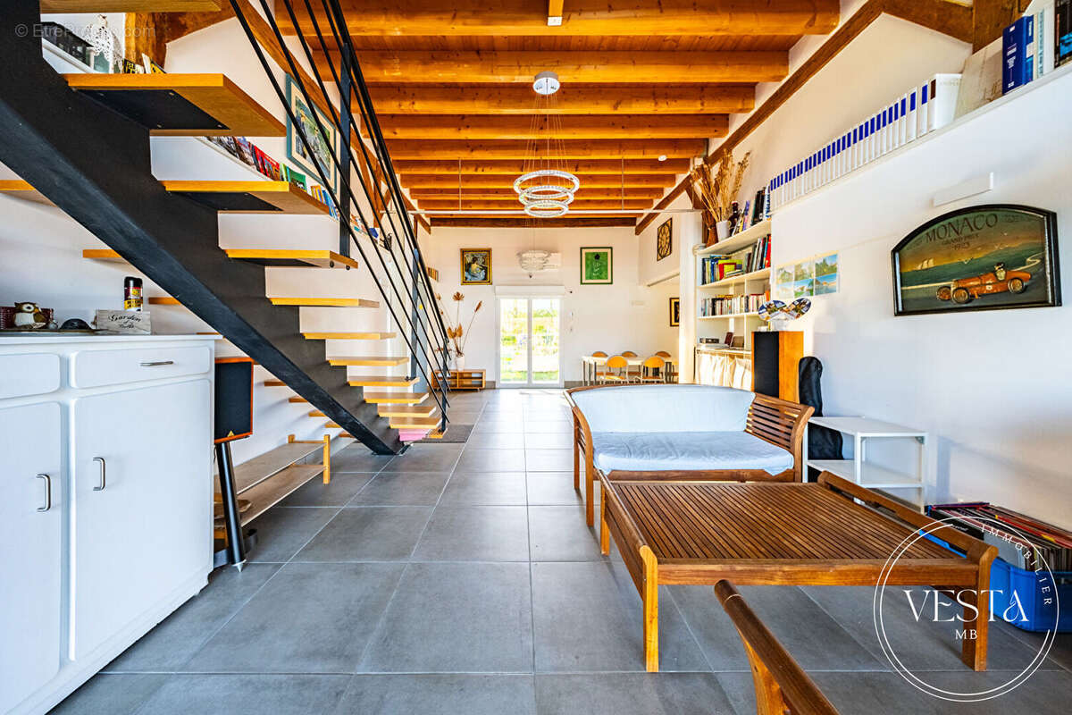 Maison à SAINT-SYMPHORIEN-SUR-SAONE