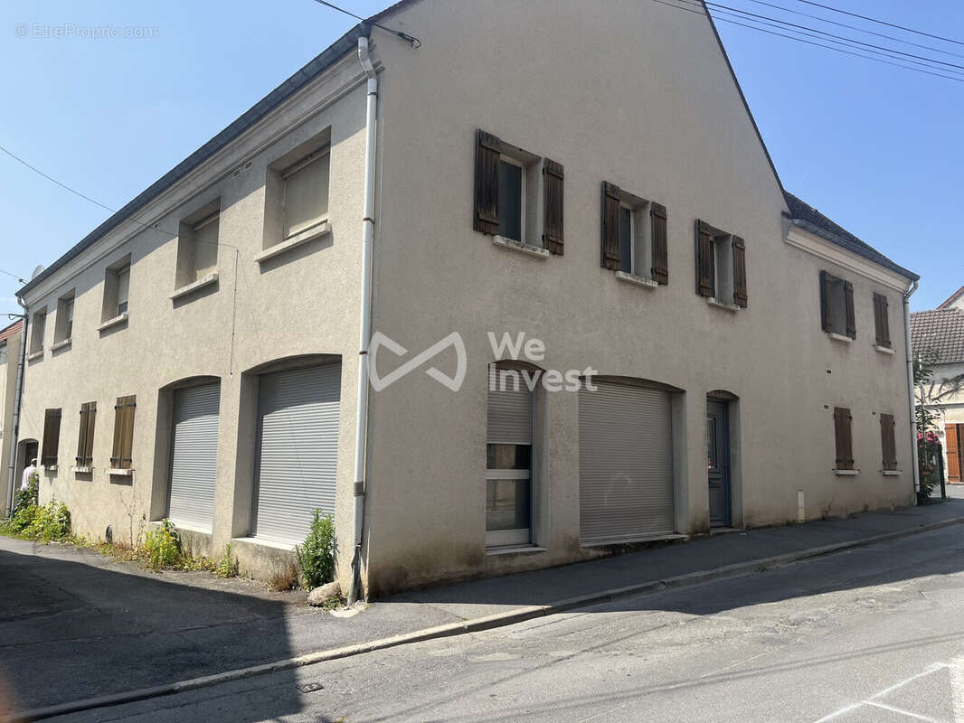 Appartement à REBAIS