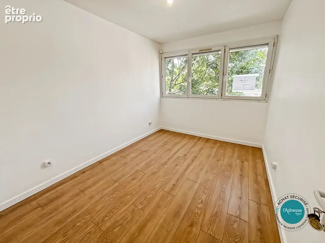 Appartement 4 pièces au pied des commerces et écoles - photo 7