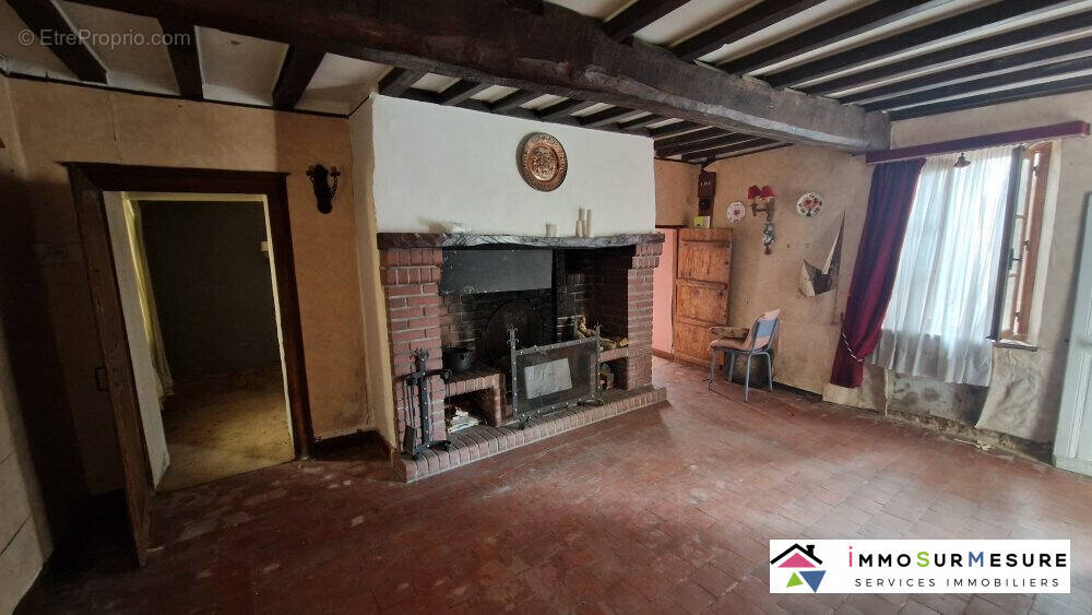 Maison à HOUVIN-HOUVIGNEUL