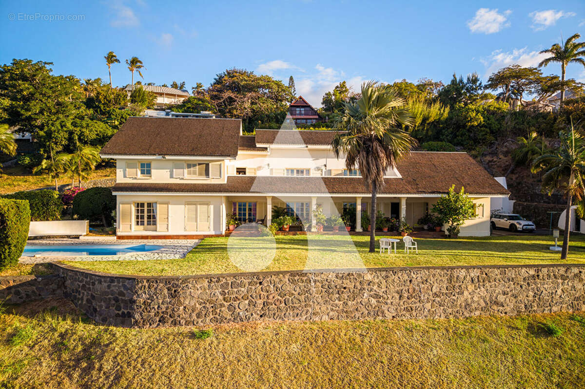 Magnifique propriété de prestige à 220 m d'altitude. - photo 4