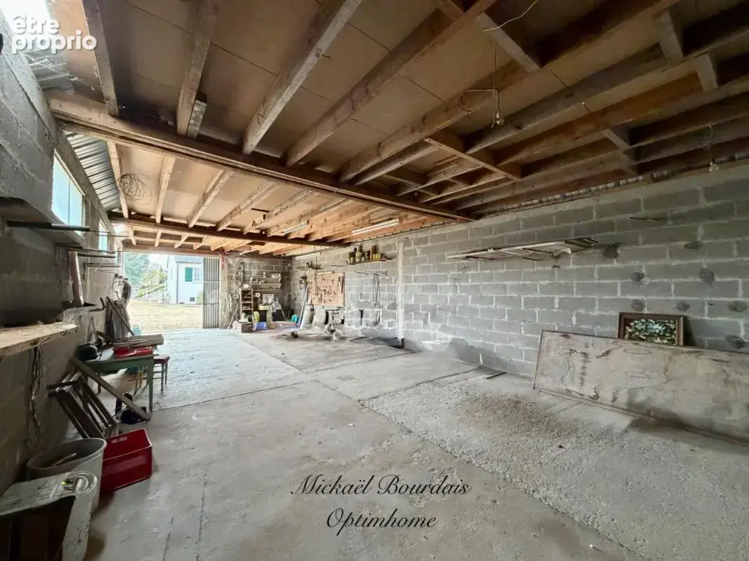 Maison familiale + dépendances – 230 m² – piscine – fort potentiel - photo 6