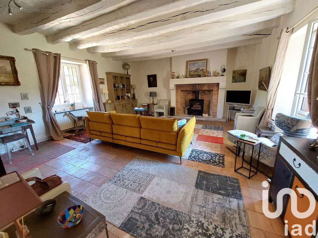 Photo 2 - Maison à LUYNES
