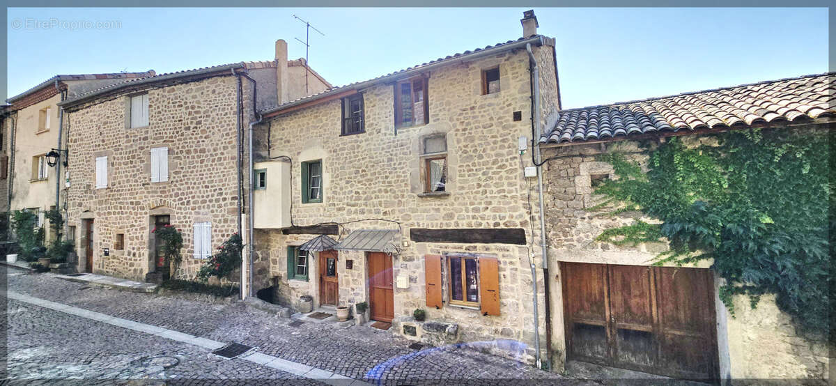 Maison de village rénovée avec terrasse   Chalencon - photo 7