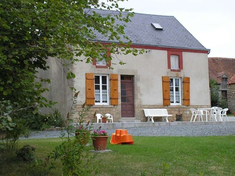 Maison à AIGURANDE