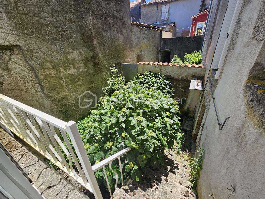 Maison à L&#039;ABSIE