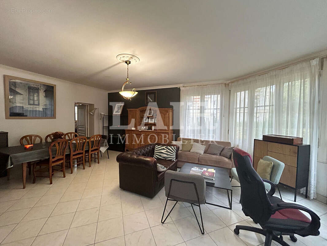 Appartement à BAGNOLES-DE-L&#039;ORNE