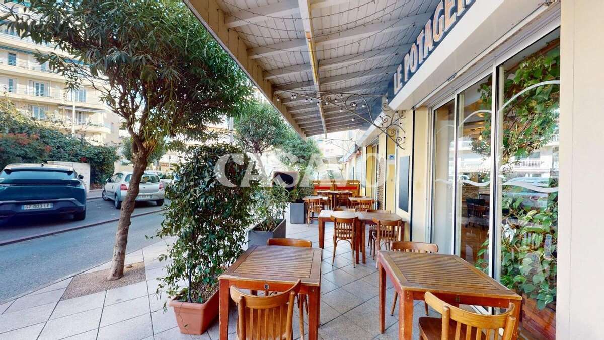 Vente Appartement 3 pièces de 162m² - 06160 Antibes - photo 3