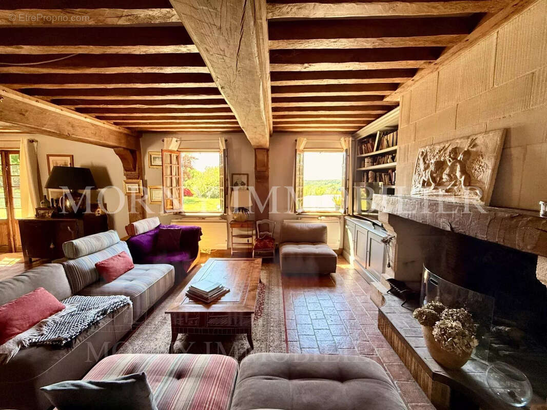 Maison à PONT-L&#039;EVEQUE