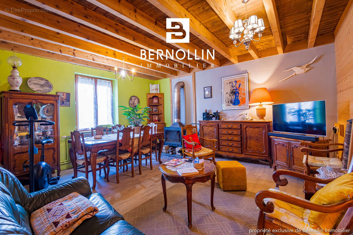 Maison à BEREZIAT