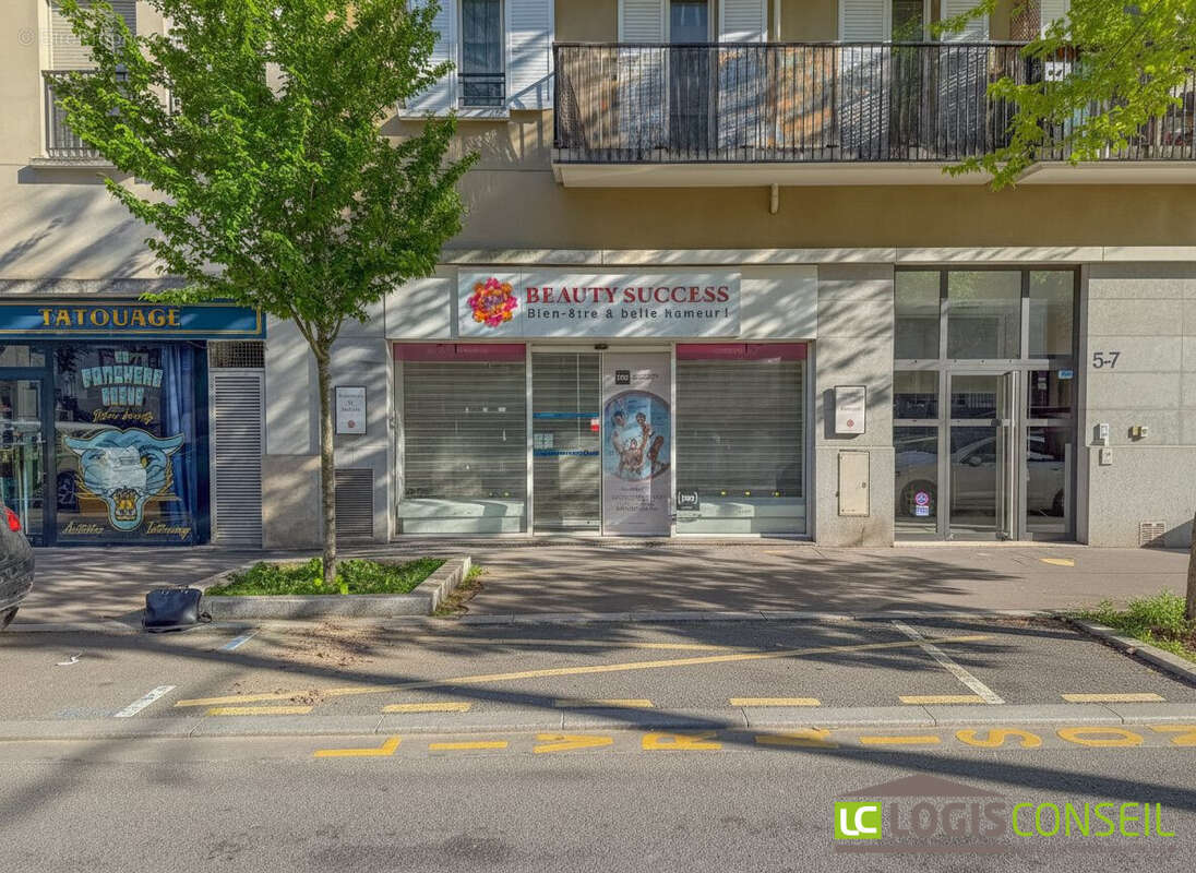 Commerce à CHATILLON