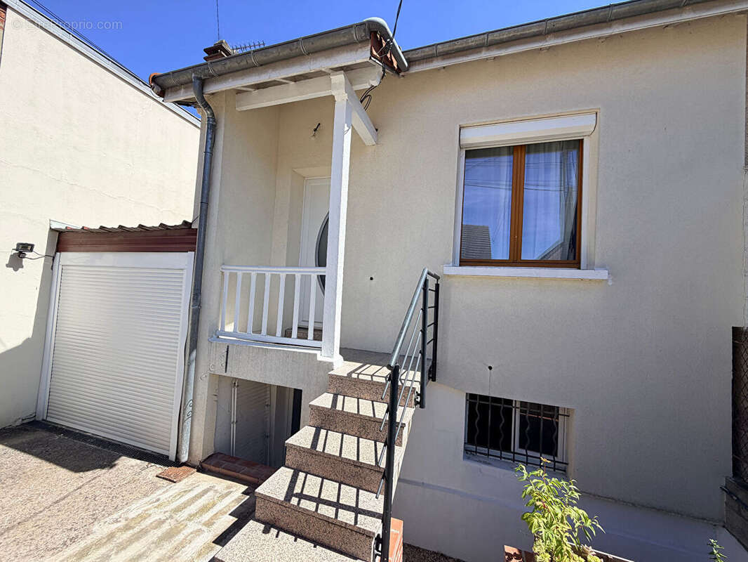 Maison Sartrouville 2 pièce(s) 115 m2 - photo 13