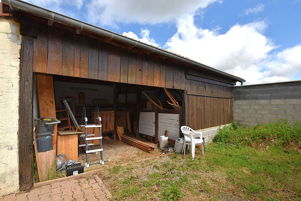 Maison à SAINT-GERAND-DE-VAUX