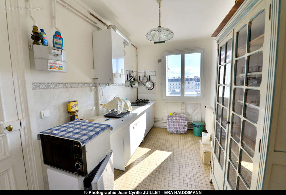 Appartement à PARIS-8E