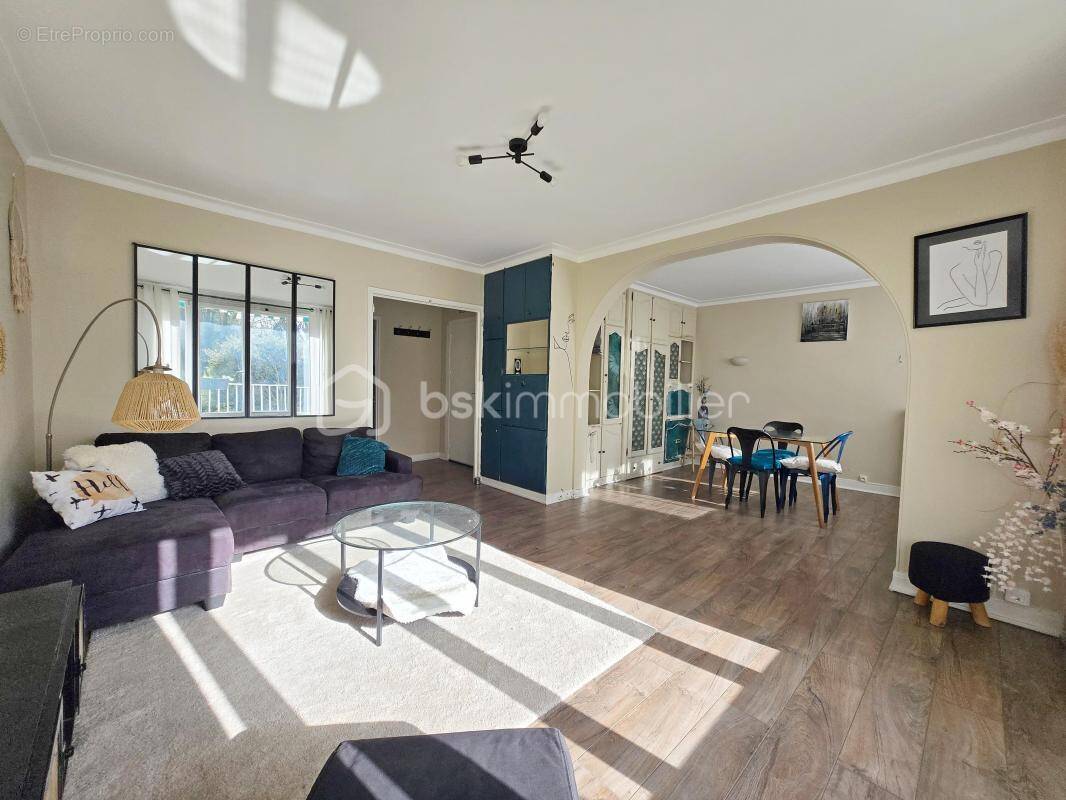 Appartement à TAVERNY