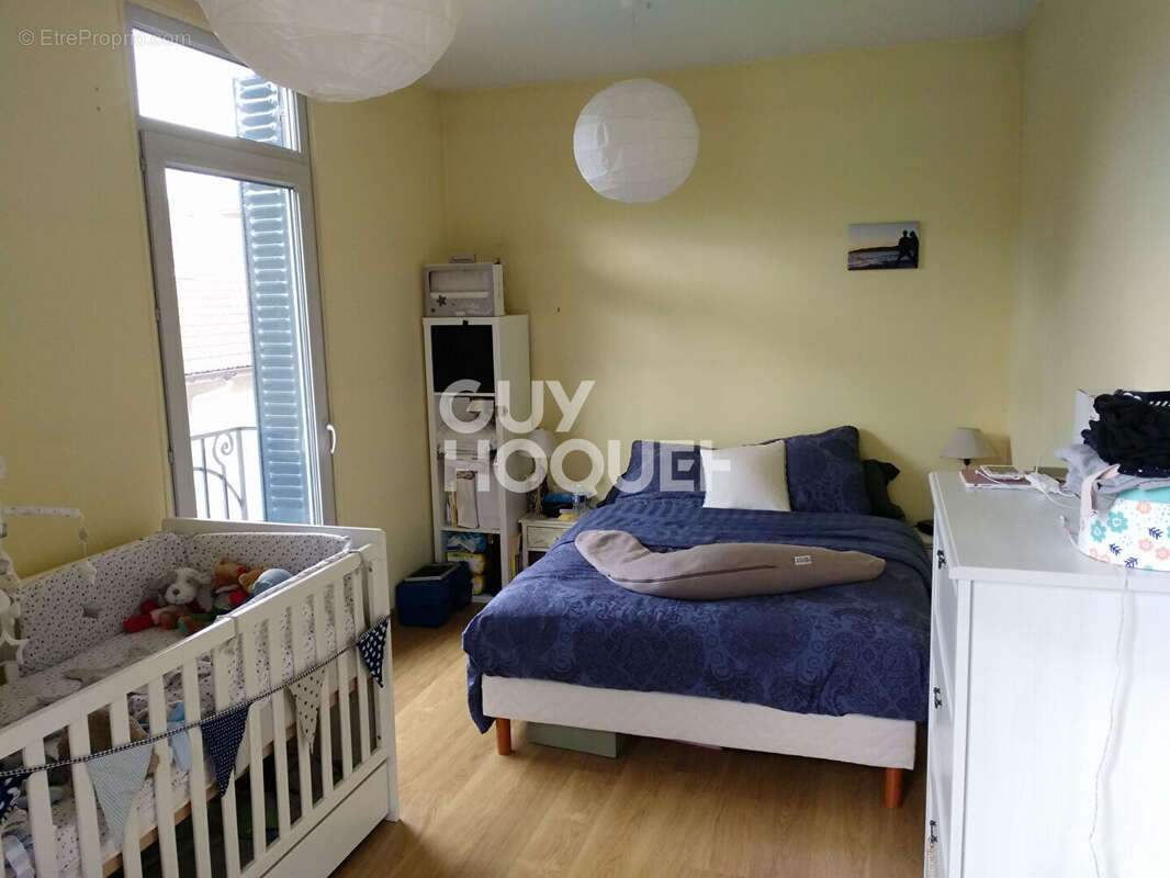 Appartement à AIX-LES-BAINS