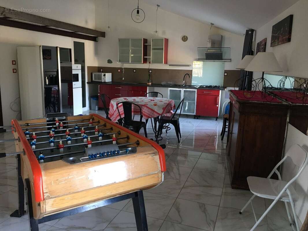 Maison à JONQUIERES