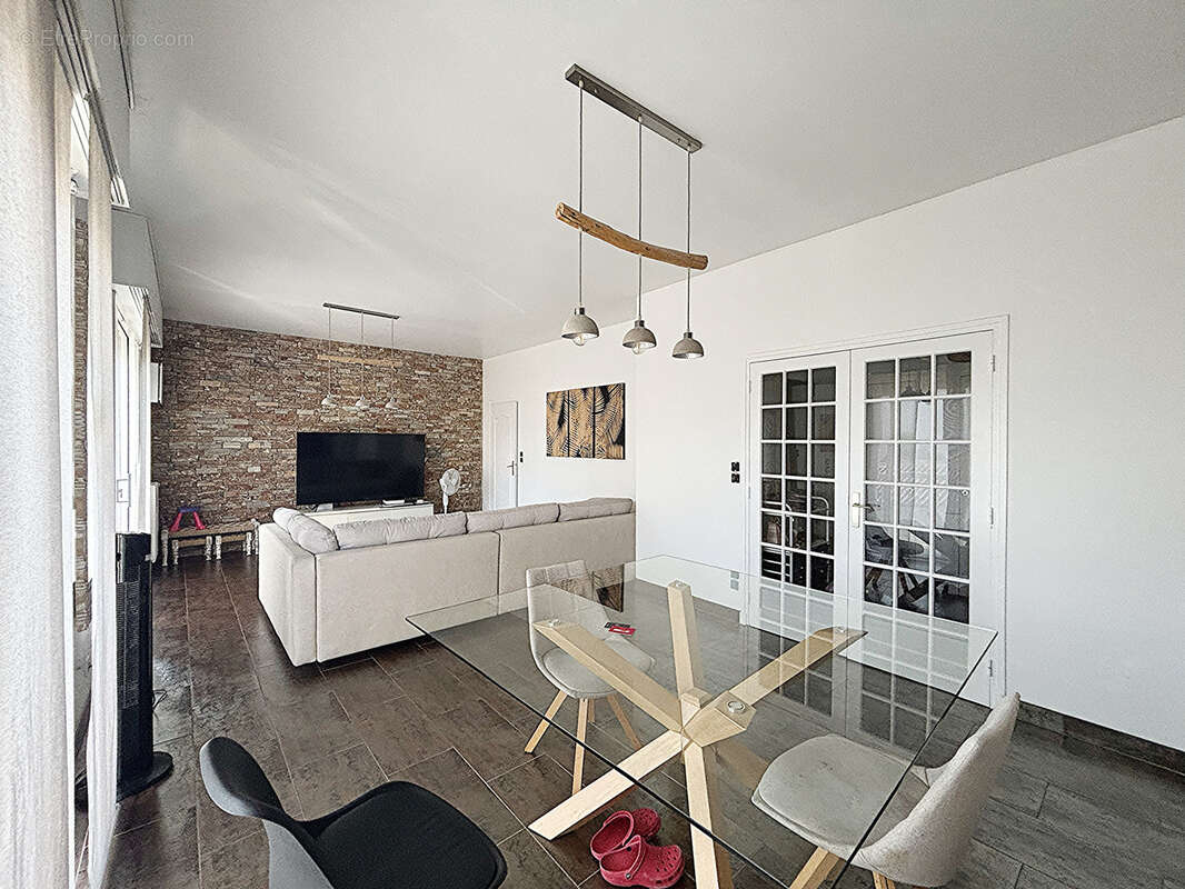 Appartement à CREIL