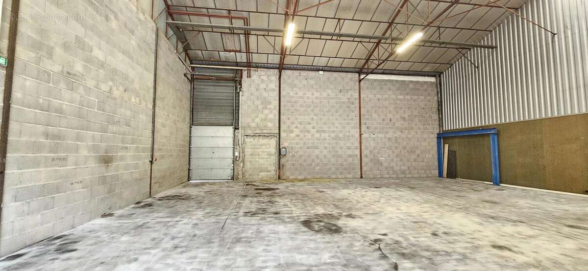 20240514_094427 - Commerce à RUPT-SUR-MOSELLE