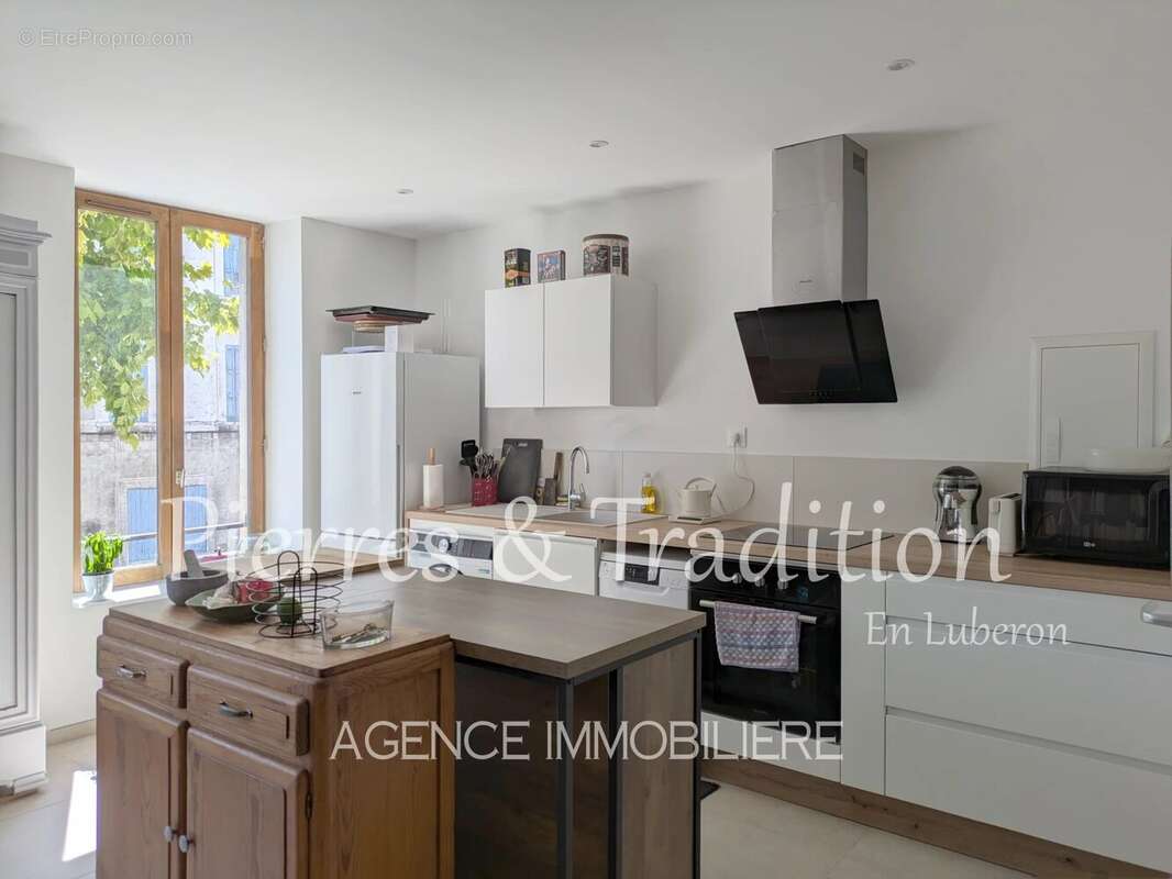 Luberon, Apt, appartement T2 rénové proche du centre-ville - photo 4