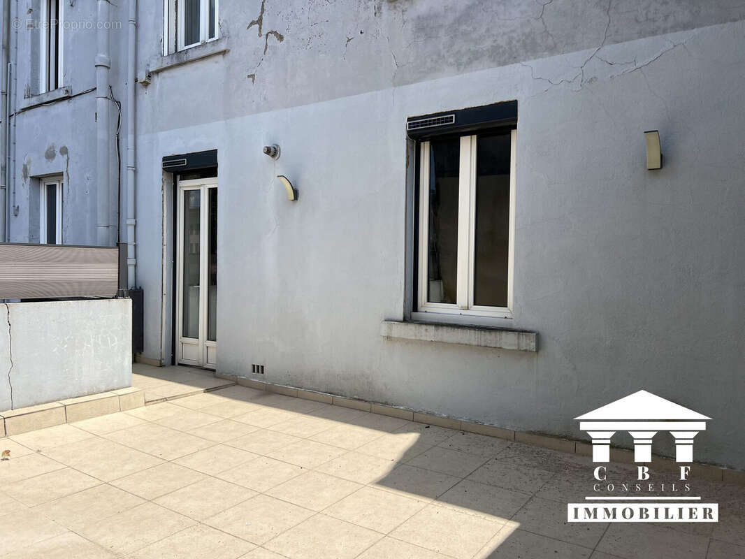 Appartement à MONTCEAU-LES-MINES