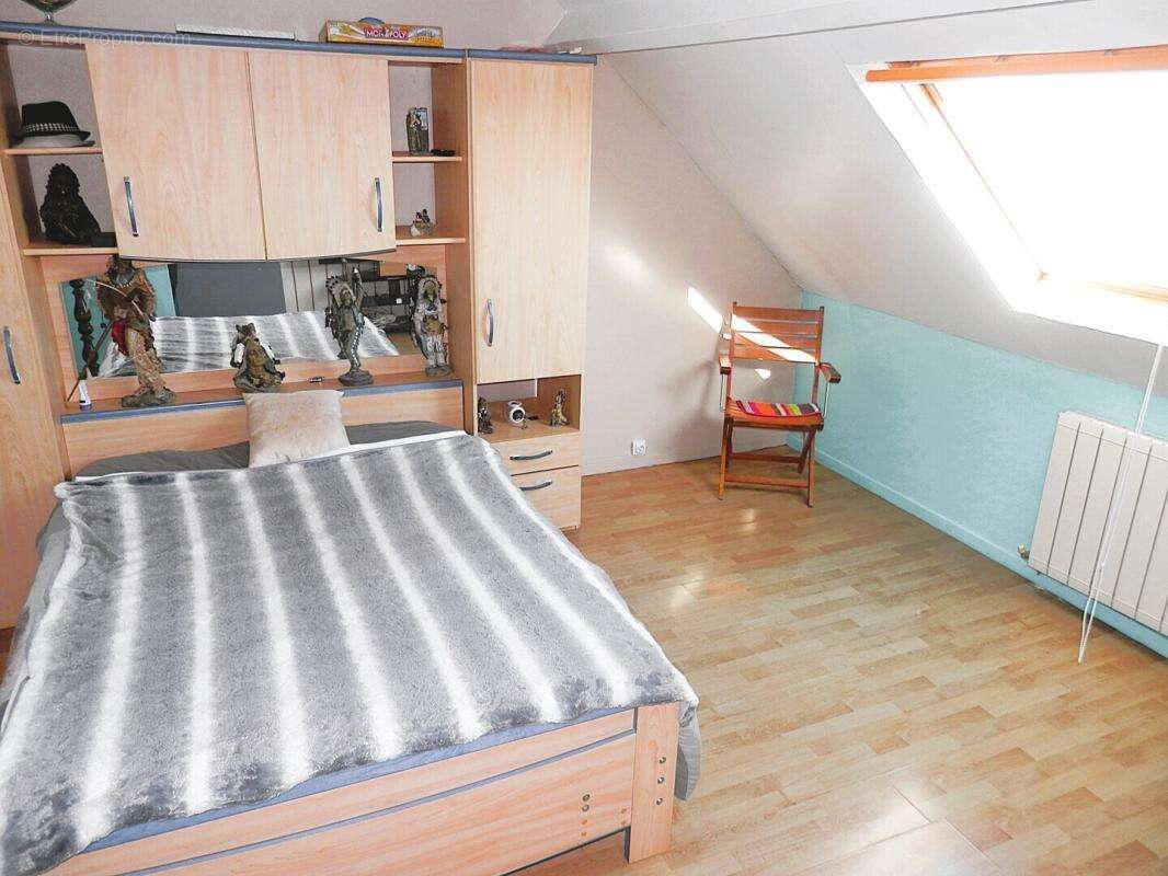 Maison à POIX-DE-PICARDIE