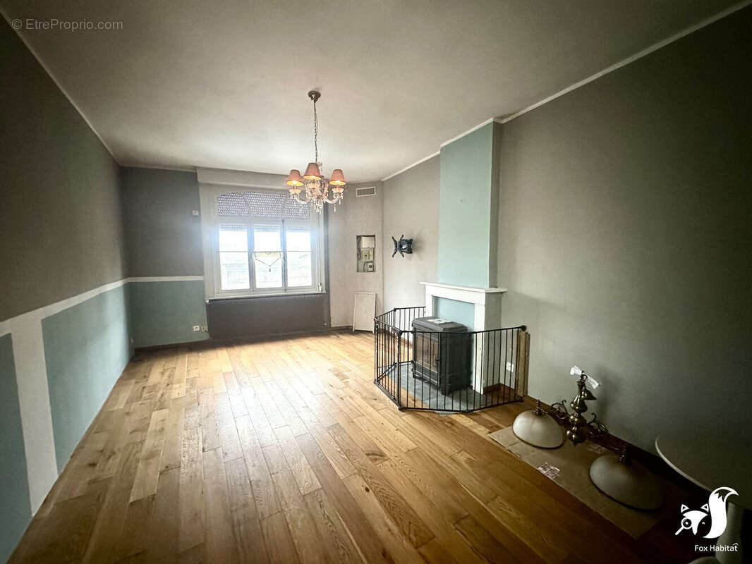 Maison à WALINCOURT-SELVIGNY