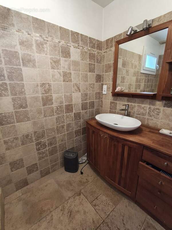 Maison à VILLENAVE-D'ORNON