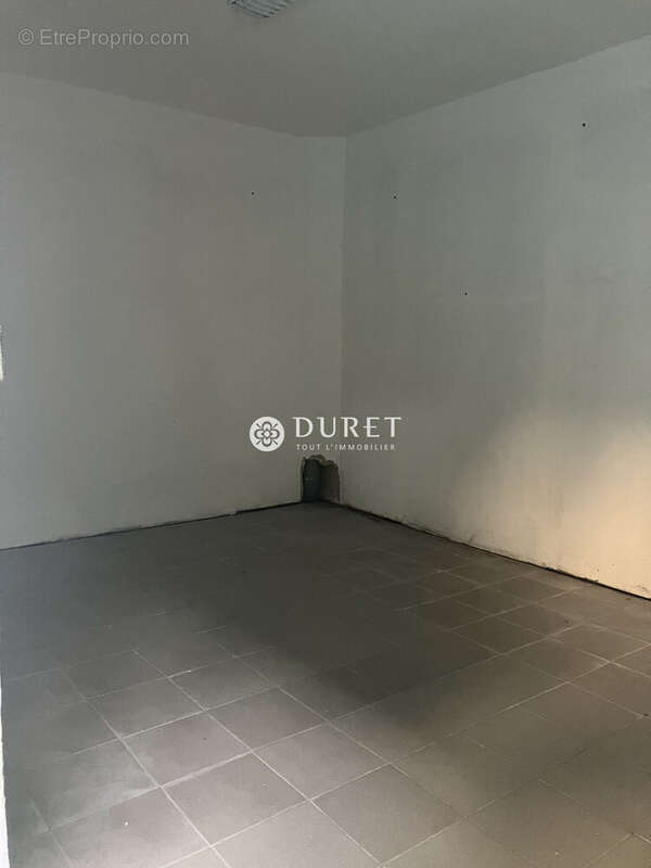 Commerce à SAINT-GILLES-CROIX-DE-VIE