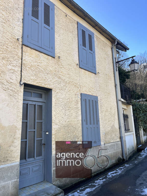 Maison à LUZ-SAINT-SAUVEUR