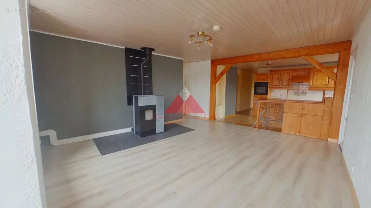 Maison à FORT-DU-PLASNE