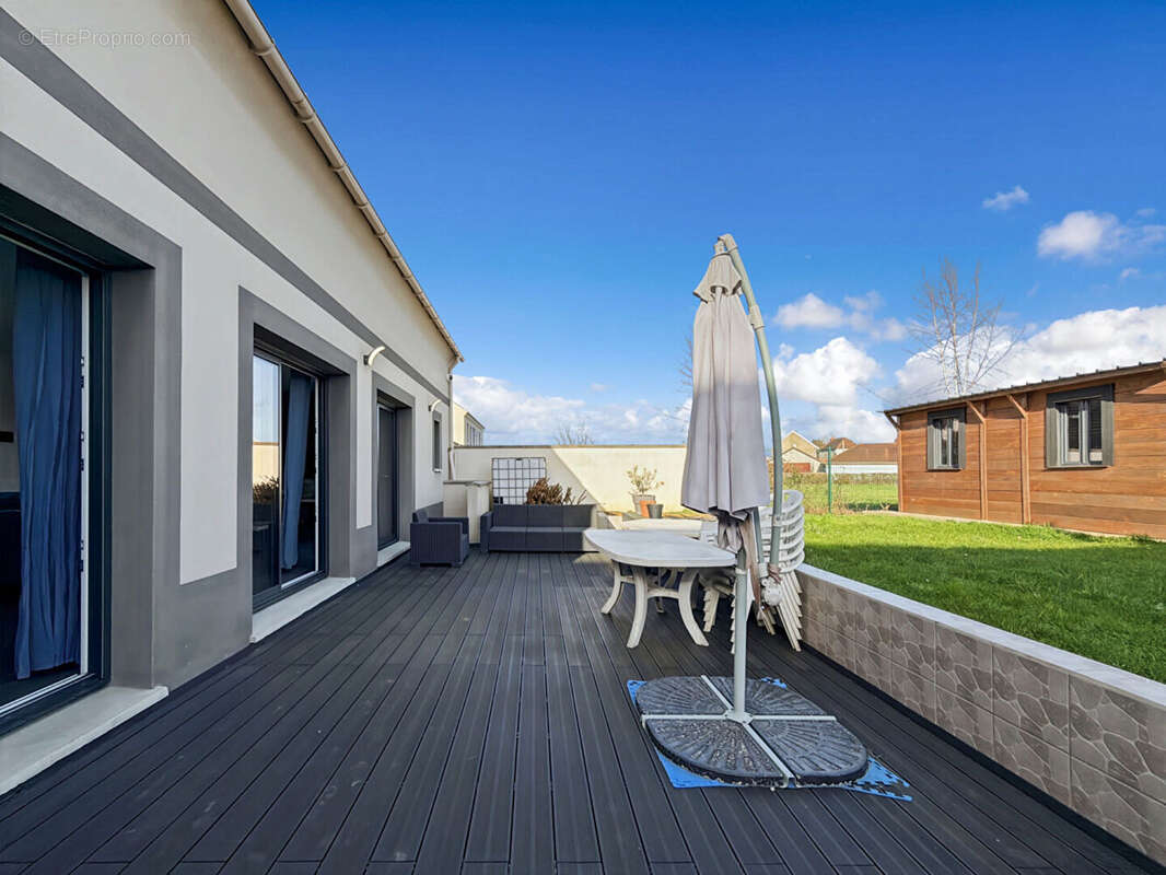 Maison - 6 pièces - perdreauville - photo 13