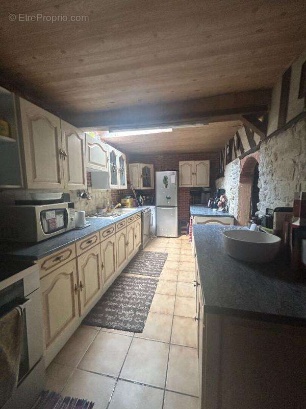 14100  Maison Normande de 137 m²  , 4 chambres 195 000 Euros - photo 7