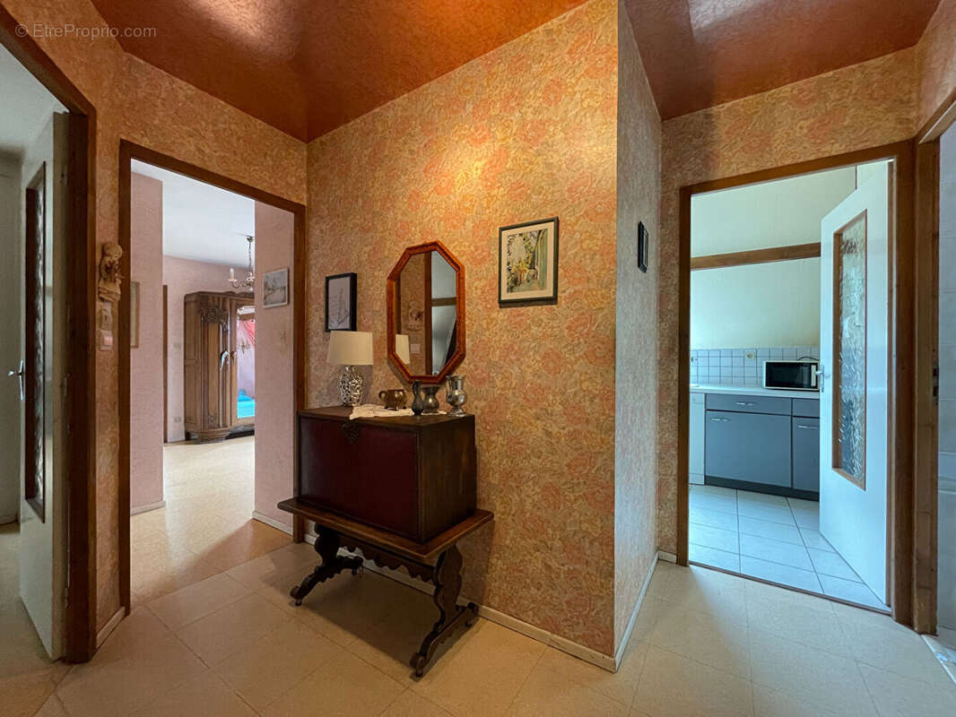 Maison à JOUY-AUX-ARCHES