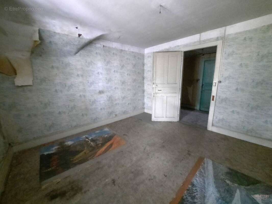 Appartement à FRESSE-SUR-MOSELLE