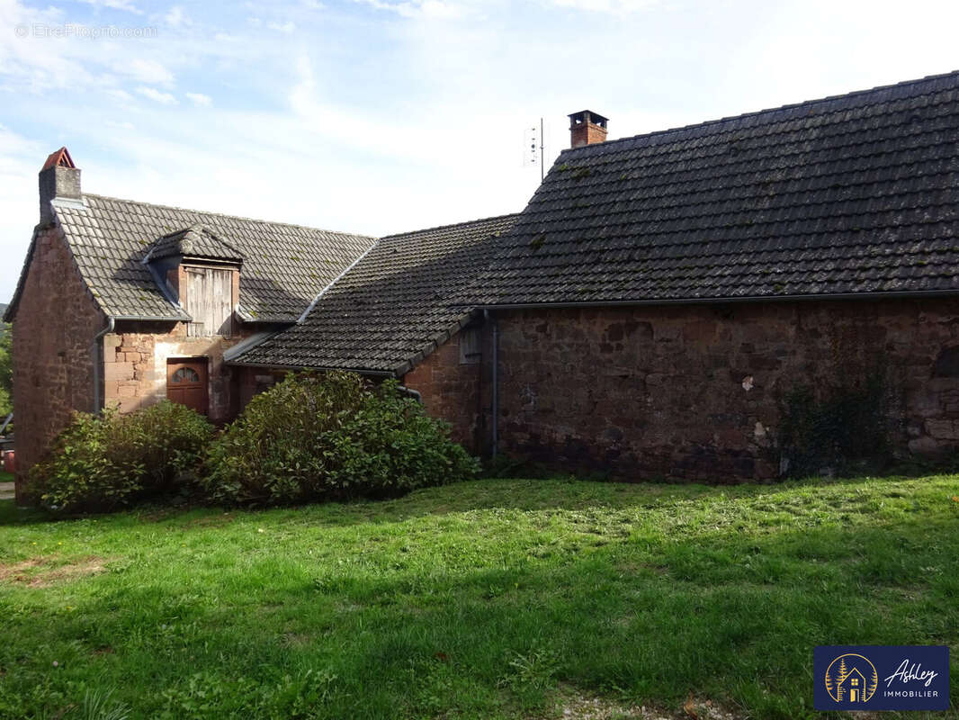 Maison 100 m² à Villac  - photo 6