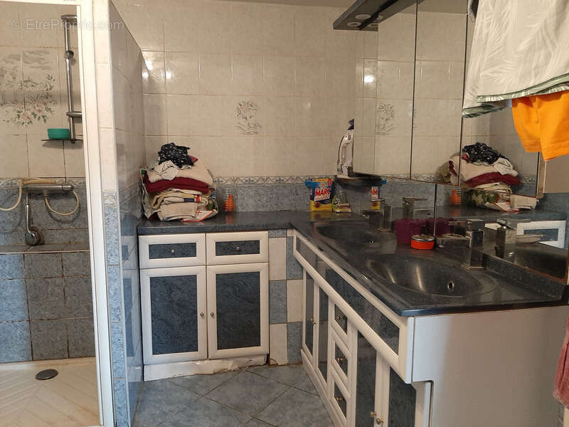 Maison à TOULON-SUR-ARROUX