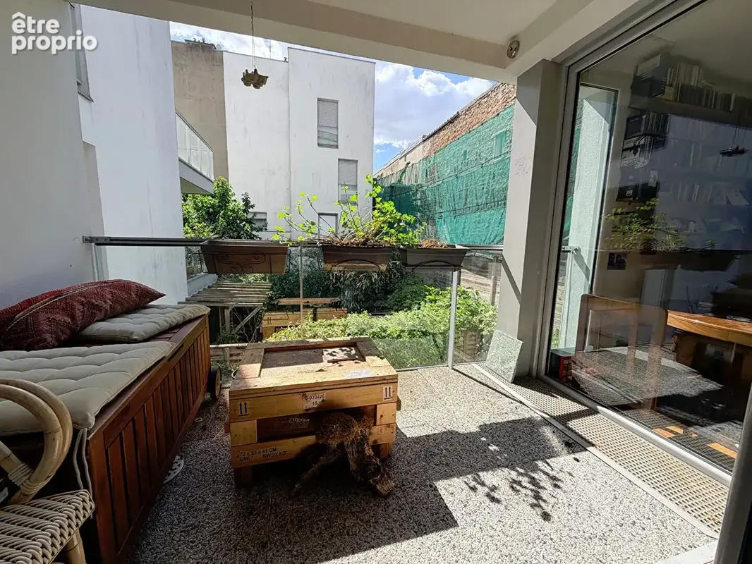 3P L 14/13/ligne L Immeuble récent balcon et Pkg! - photo 3