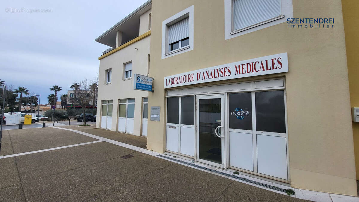 Commerce à PEROLS