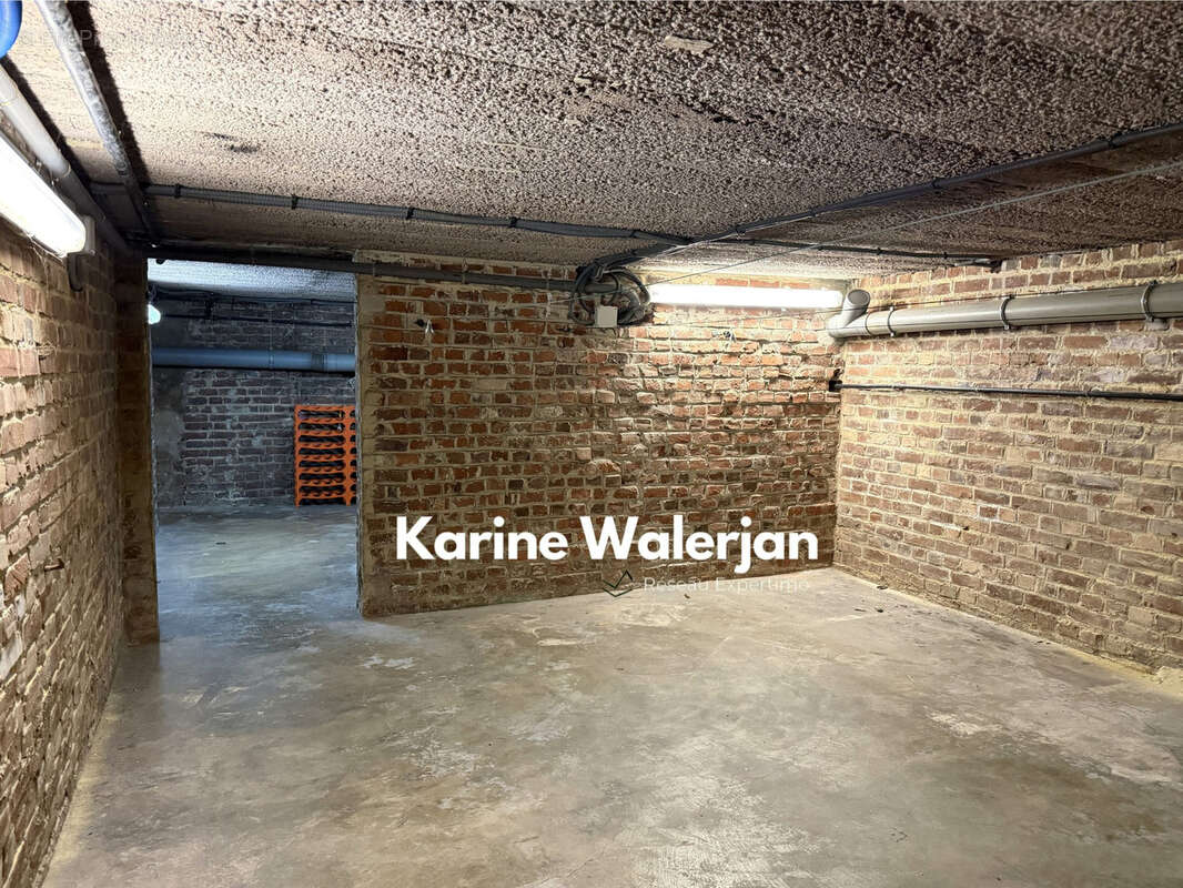 Maison à COURRIERES