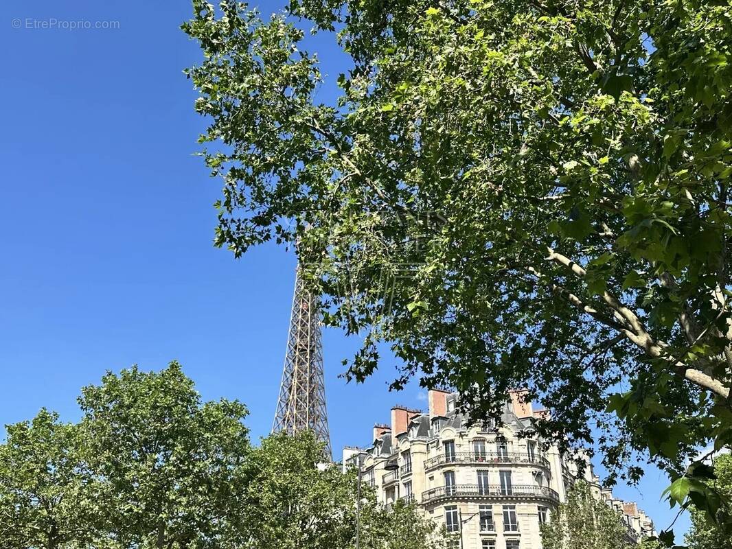Appartement à PARIS-7E