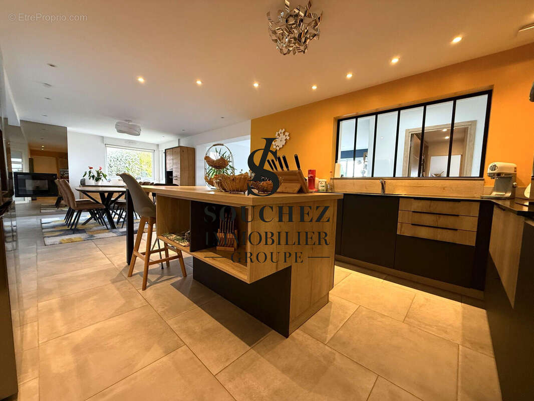 Maison à NOYELLES-SOUS-BELLONNE