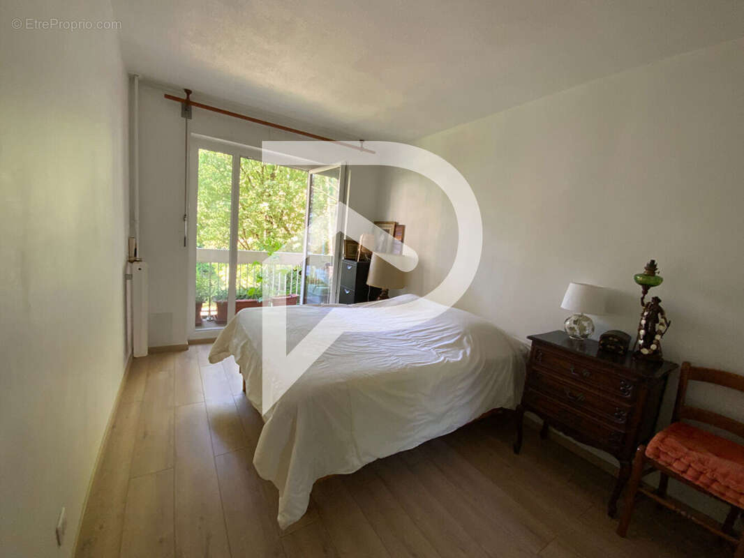 Appartement à ELANCOURT