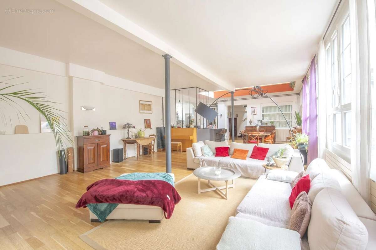 Appartement à CHAVILLE