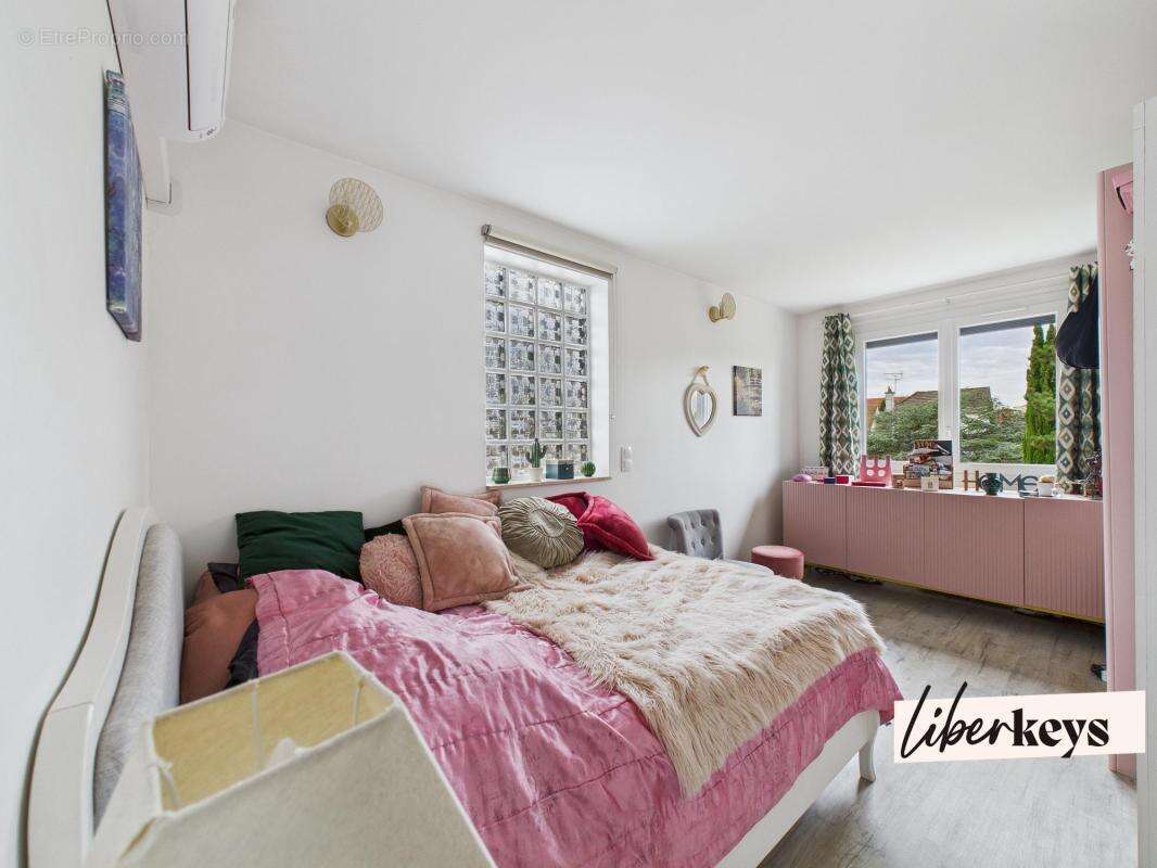 Maison à VILLEMOMBLE