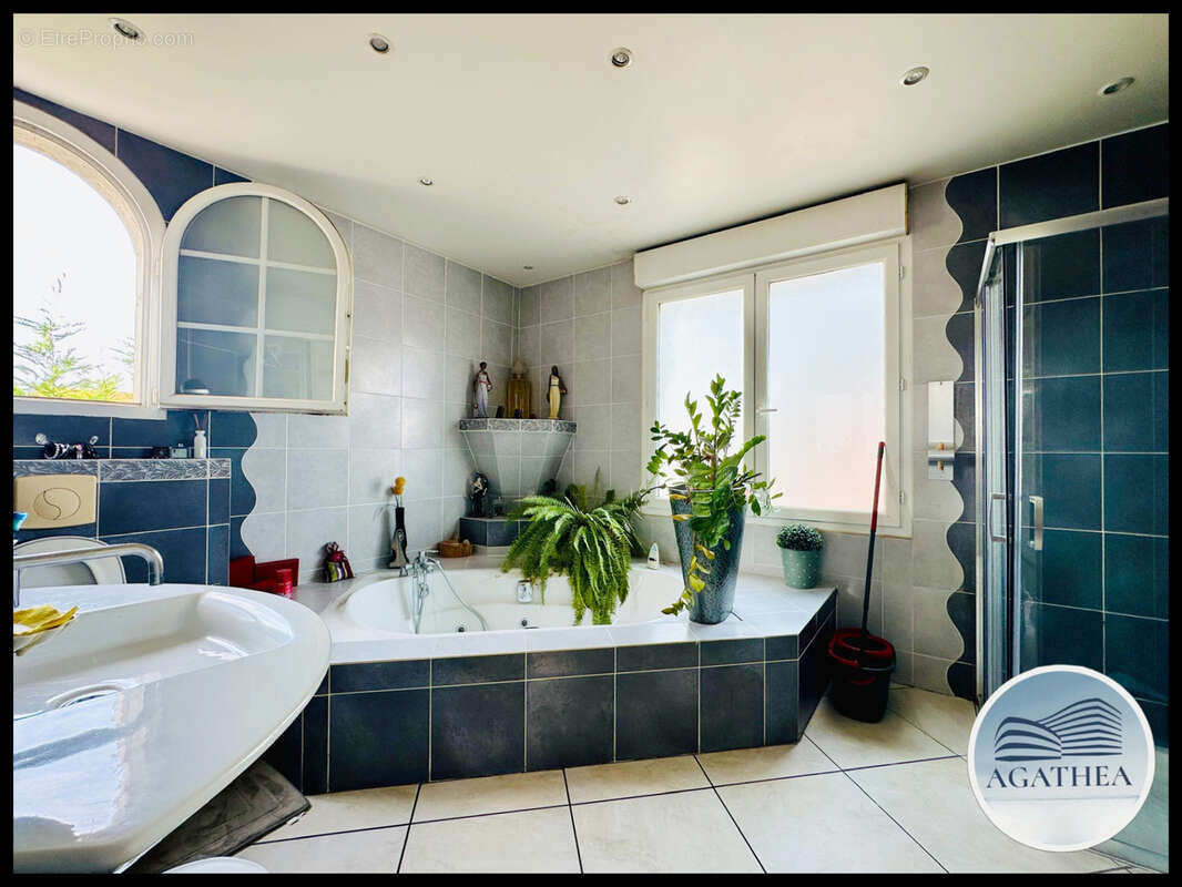 Grande maison divisible en deux logements- agde - photo 10